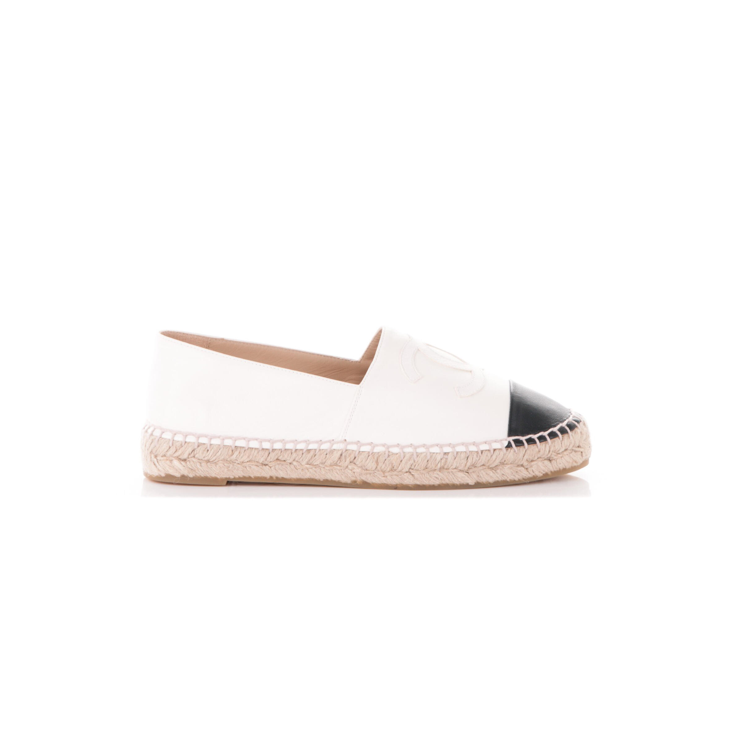CHANEL LAMBSKIN ESPADRILLES WHITE BLACK G29762